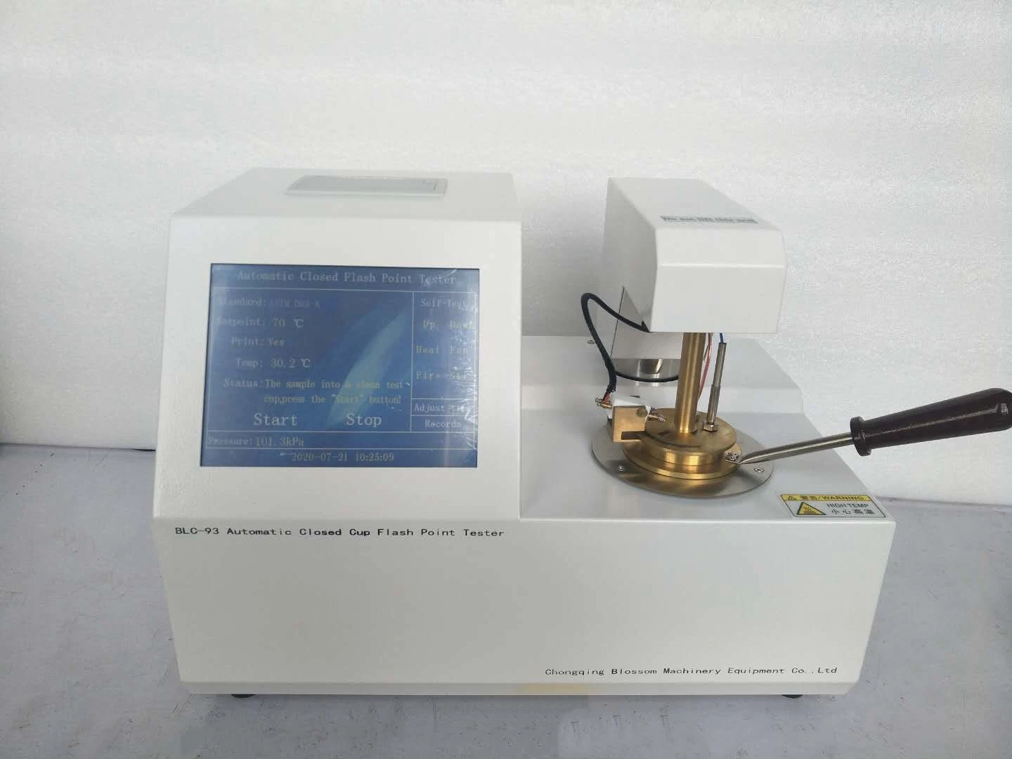 Prueba de punto de inflamación de combustible diesel de copa cerrada ASTM D93 Pensky-Martens Instrumento