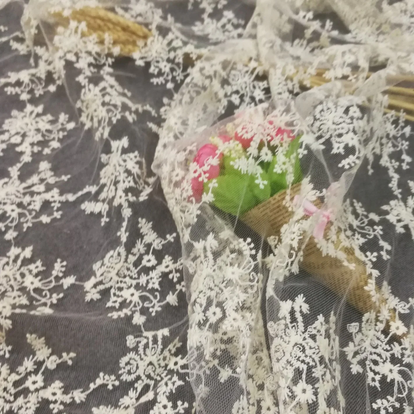 Water Soluble Cotton Thread Mesh Fabric Embroidery Fabric Mesh Three-Dimensional Flower Hollow Wheat Flower Underwear Jewelry Handmade DIY Fabric