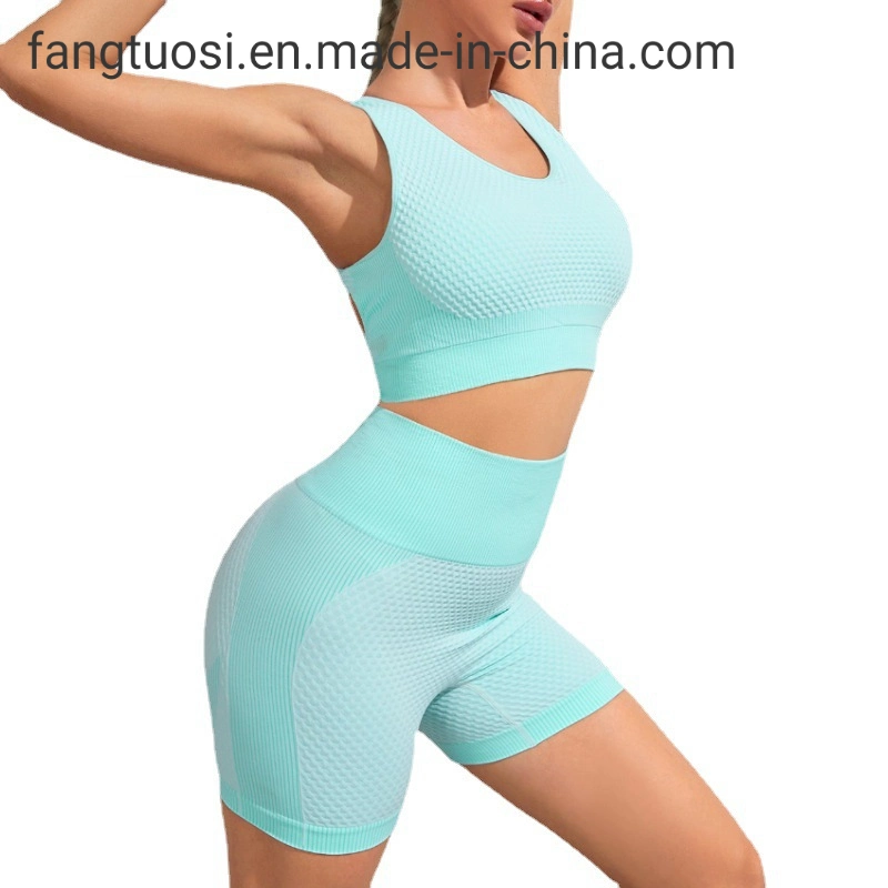 Soutien-gorge de sport sans couture à bretelles sexy, à séchage rapide, à maintien élevé et à logo personnalisé, dans des couleurs unies, pour femmes, pour la course à pied et l'entraînement fitness.