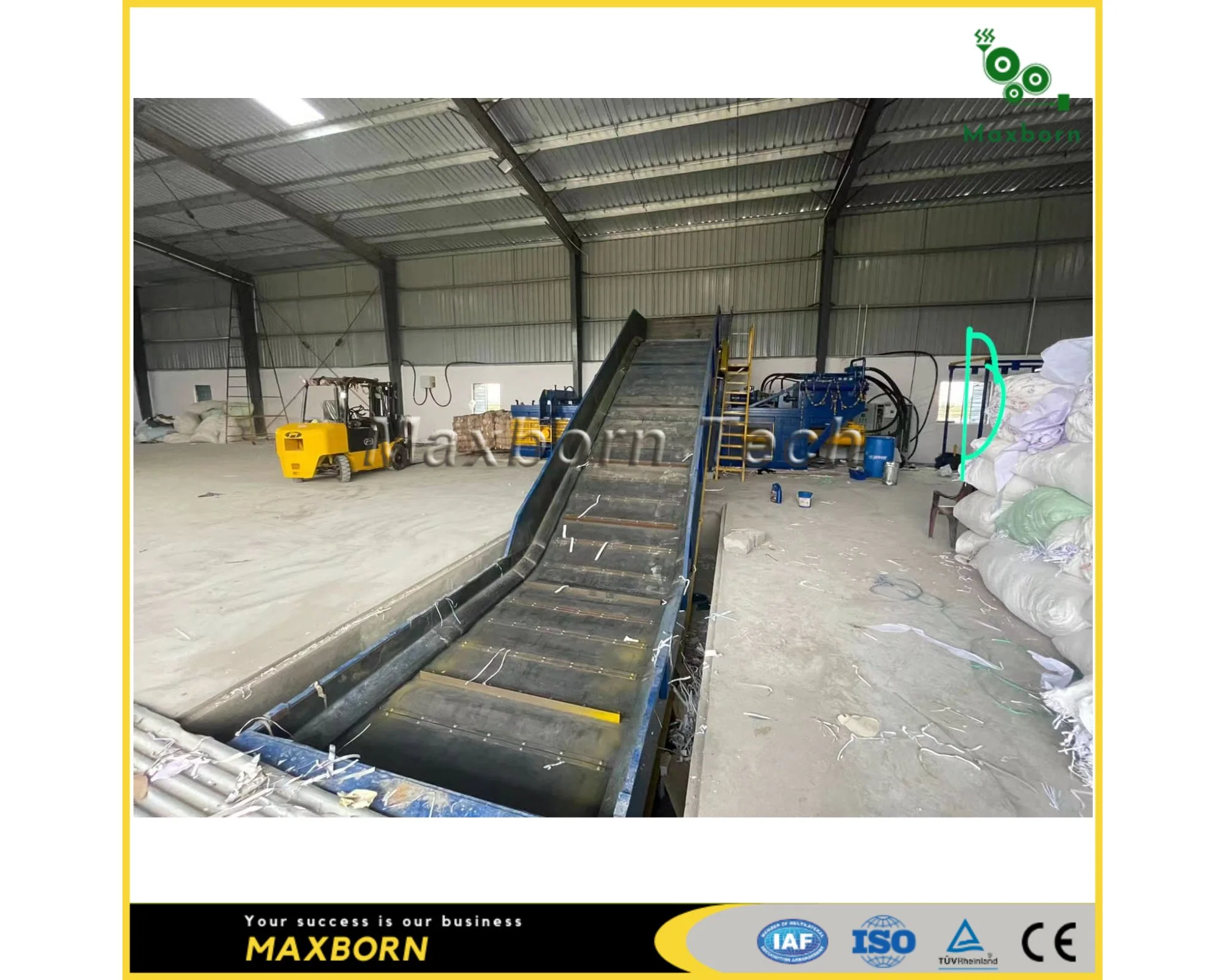 Maxborn Factory Direct Supply Price Hydraulic Horizontal Packing Machine Occ Paper Scrap Carton Cardboard Baling Press Equipment with Conveyor System