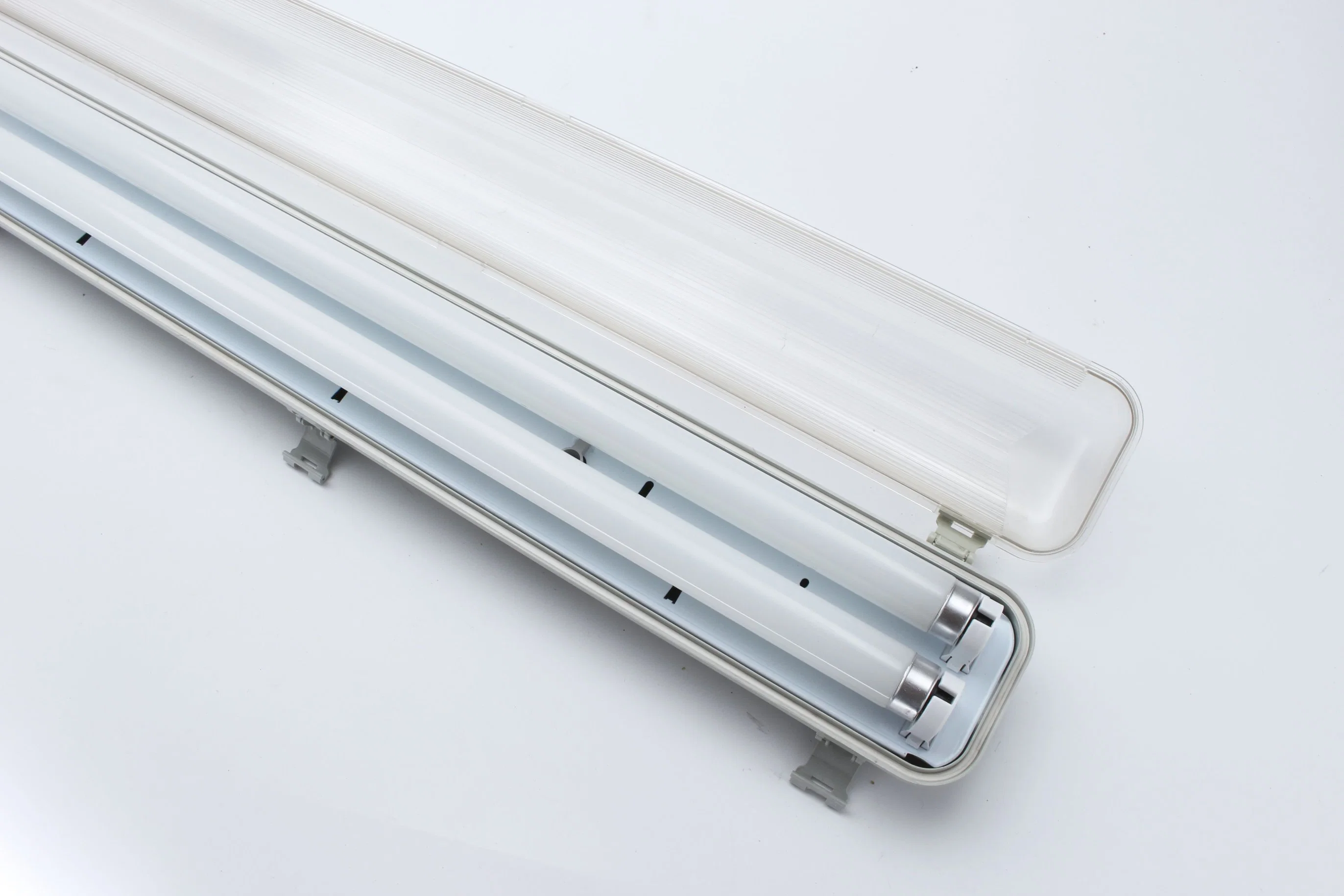 Non-Corresive Waterproof Lighting Fixture IP65 Ik08