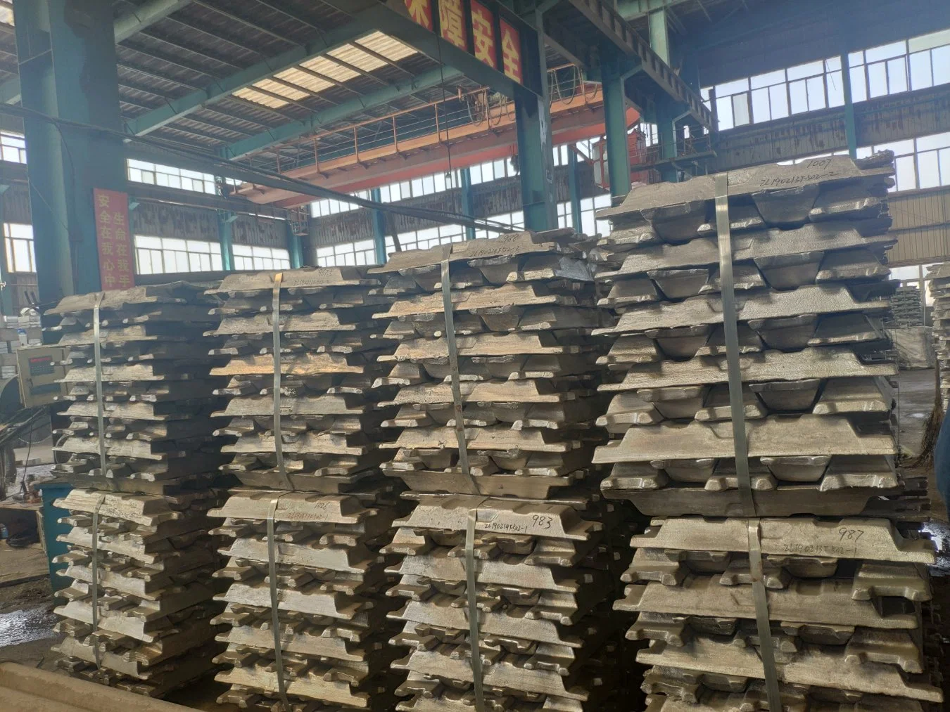 Top Quality High Purity Lead Aluminium/Aluminum Alloy Ingot 99.97% Min Hot Sale in China