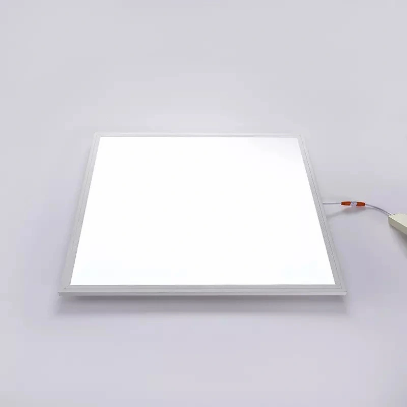 60X60 LED-Hängeleuchten Acylics flache LED-Deckenleuchten 60 X 120 LED-Leuchte mit versenkte LED-Einbauleuchte