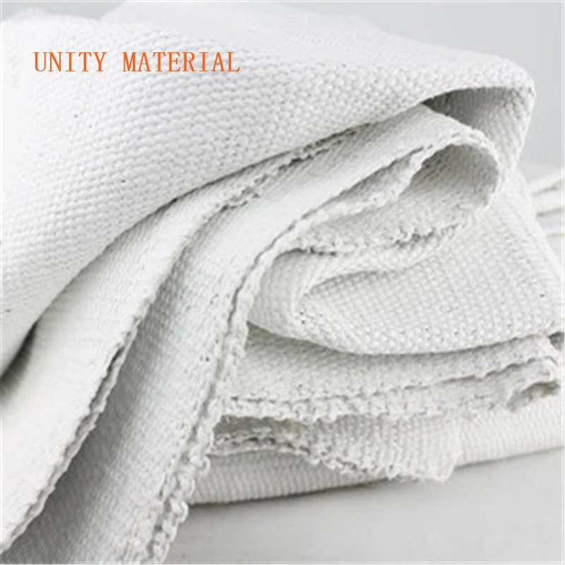 500-550kg/M3 1/8'' X 6'' X 100FT Al2O3+ Sio2 1260c 2300f Sealing Ceramic Fiber Cloth Textiles