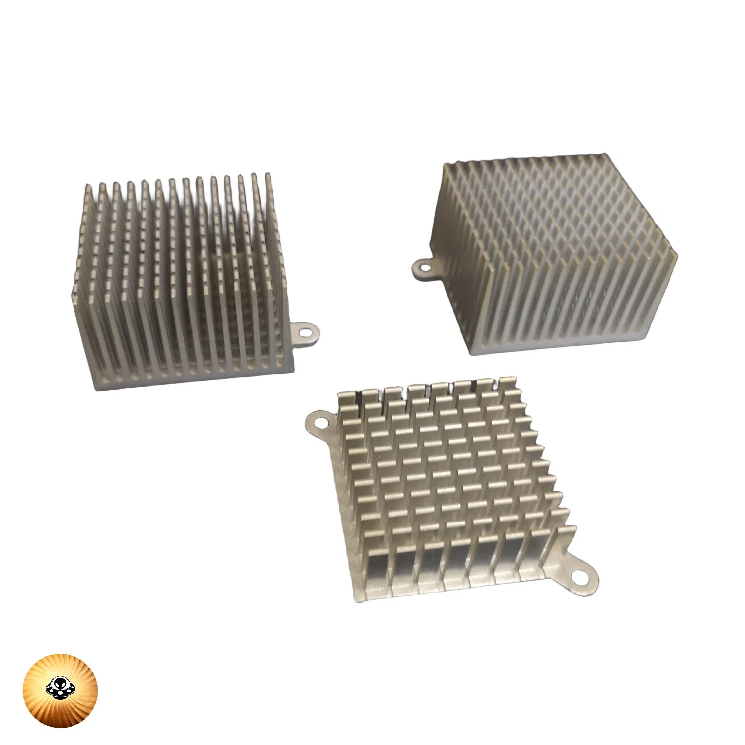 Dissipador de calor em alumínio Deep Manufacturing Aluminium Heatsink tratamento mecânico Vídeo Peças do radiador do cartão