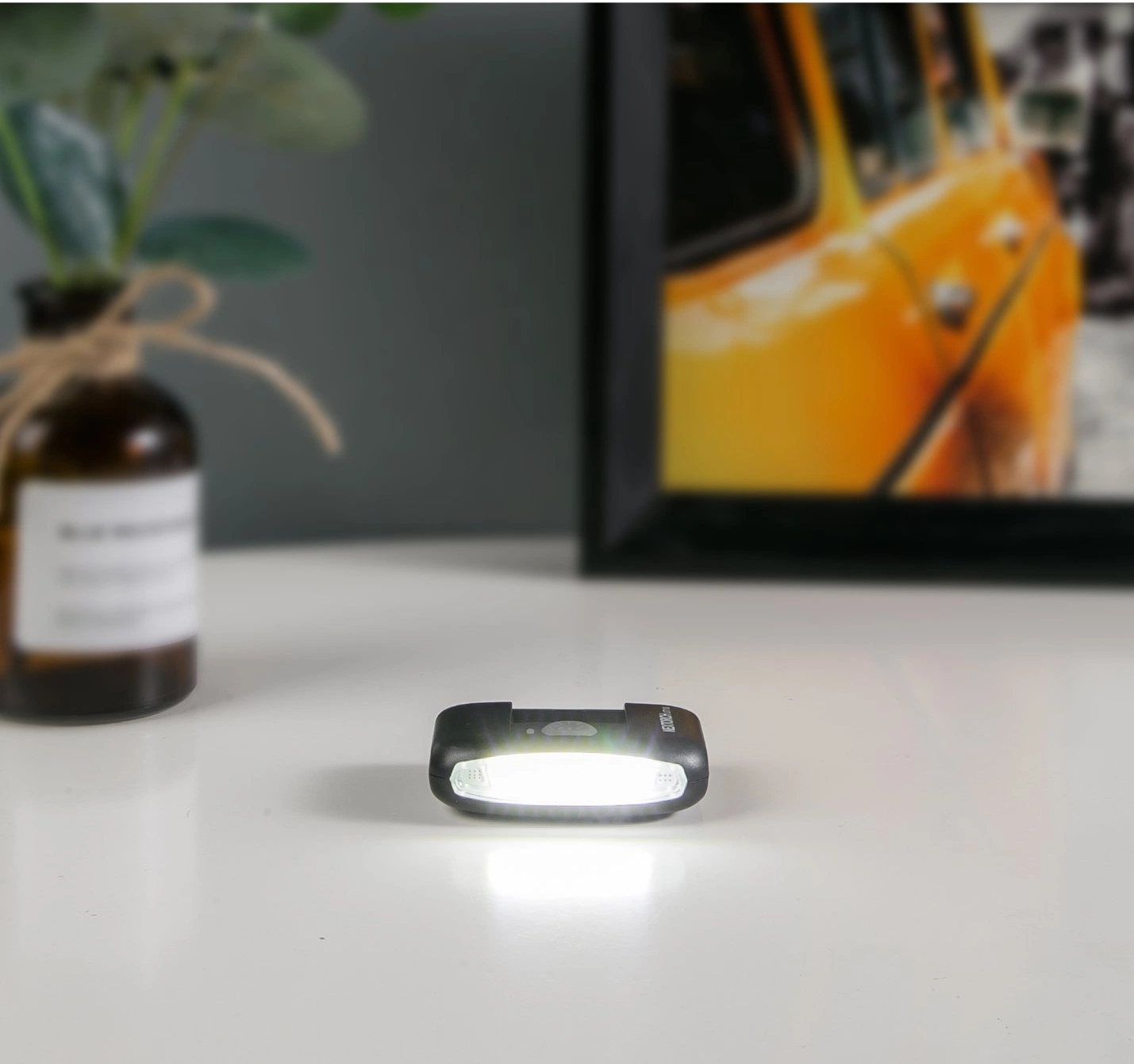 Luz LED impermeable COB recargables USB luz LED de trabajo de la luz de casco de la luz de bicicleta Nextorch Ut10