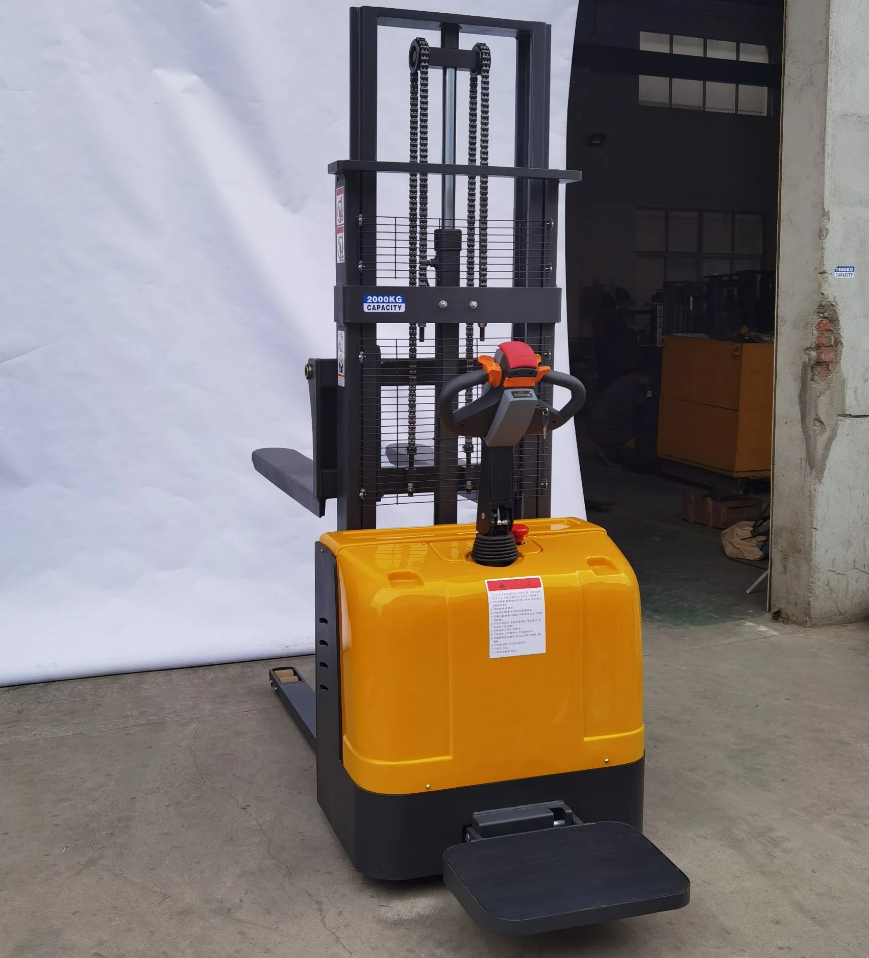 2.0ton 2000kg Material Handling Equipment Pallet Electric Loader with Battery Operation