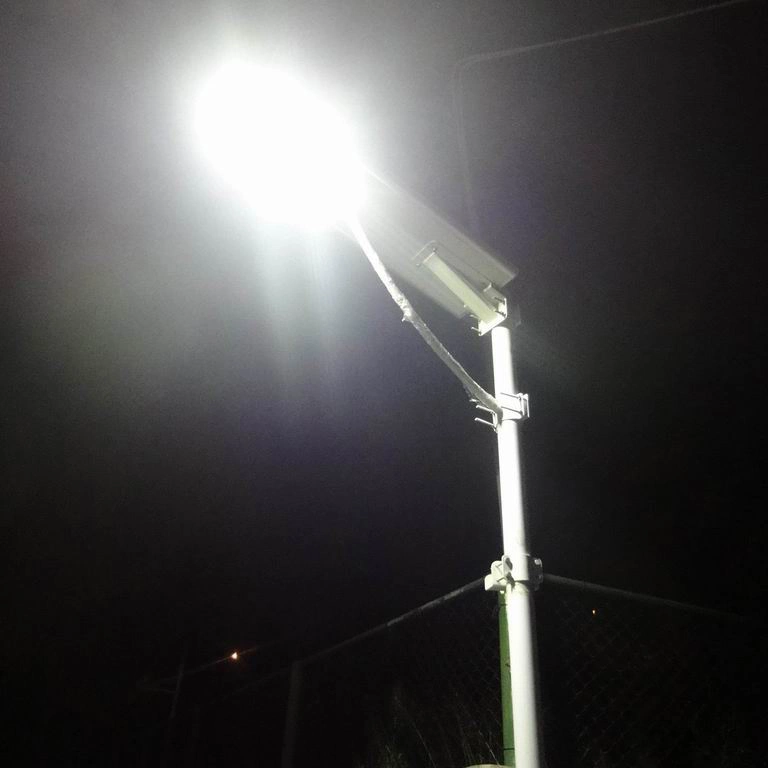 60W Outdoor Integrated Solar LED Street Light with LiFePO4 Battery