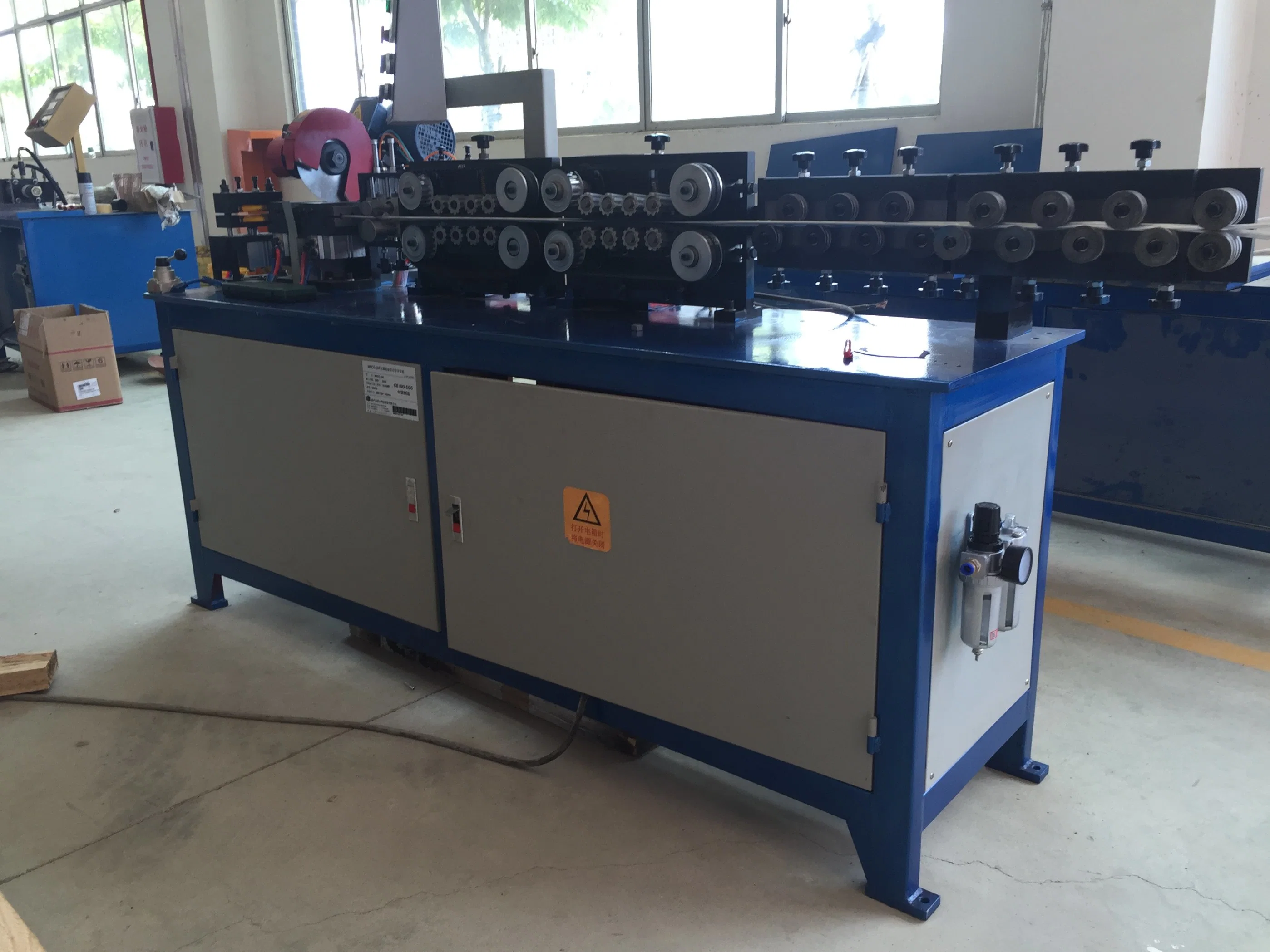 Automatic Pipe Straightening and Cutting Machine for Copper / Steel