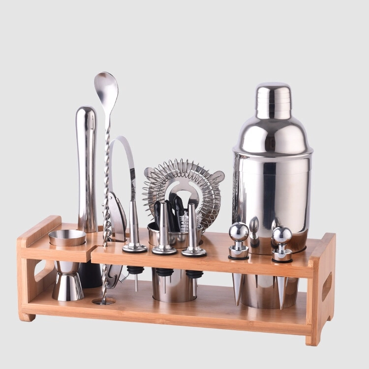 Factory Direct 750ml Coated Stainless Steel Bar Tools Boston Bartender Cocktail Shaker Bar Tools Set with Bamboo Wood Stand