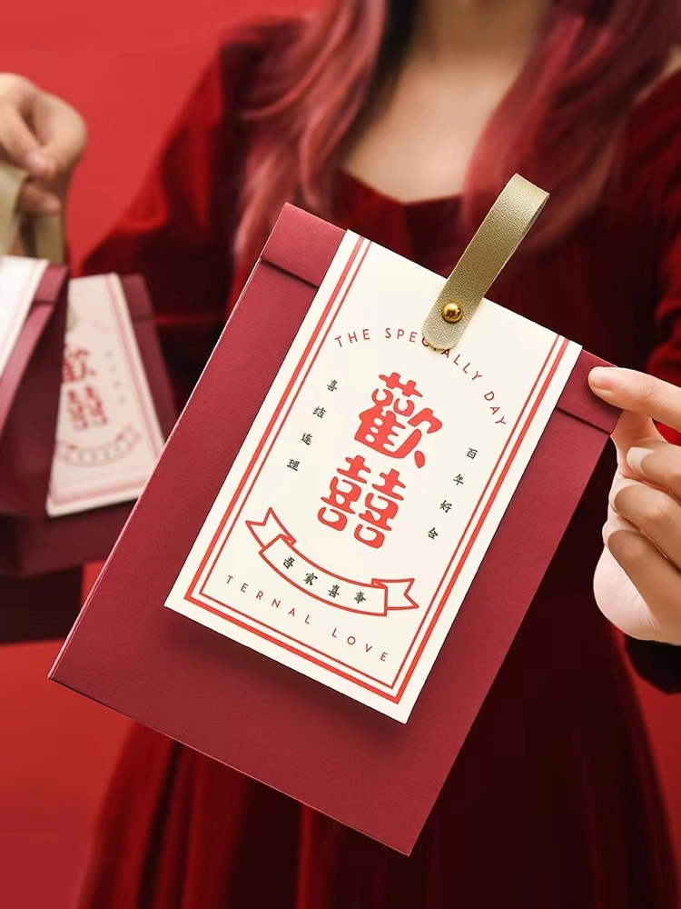 Red Erect Bags Packing Boxes for Wedding with Rivet and Leathery Handle Rope (spot goods)