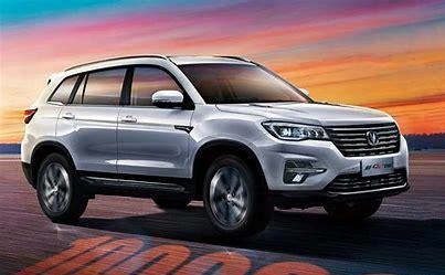 2023 Autos nuevos Venta caliente de Autos nuevos fabricado en China Ruedas de vehículos de pasajeros Nuevo vehículo eléctrico Changan cs75 PHEV 1500cc Gasolina nuevos coches eléctricos para la venta