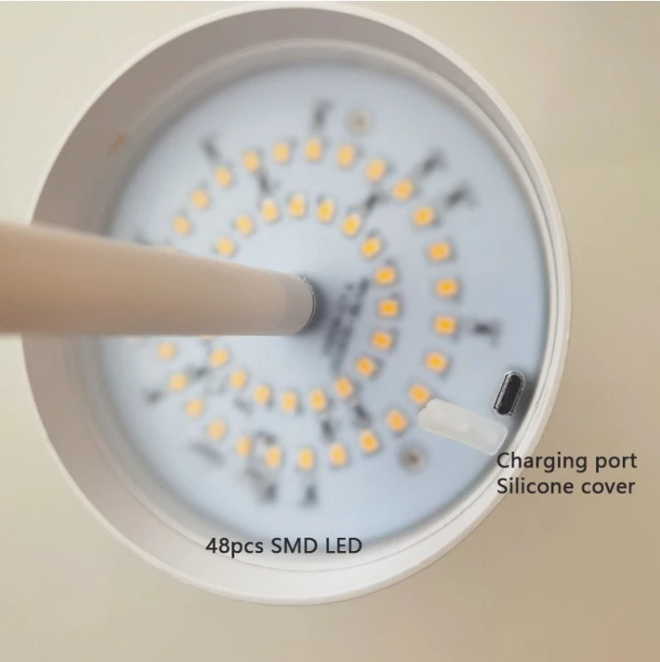 Diseño de aleación de aluminio europeas la oxidación de Venta caliente Restaurante LED Lámpara de mesa decorativos creativo moderno escritorio inalámbrico USB para la decoración de la luz de la lectura de libros