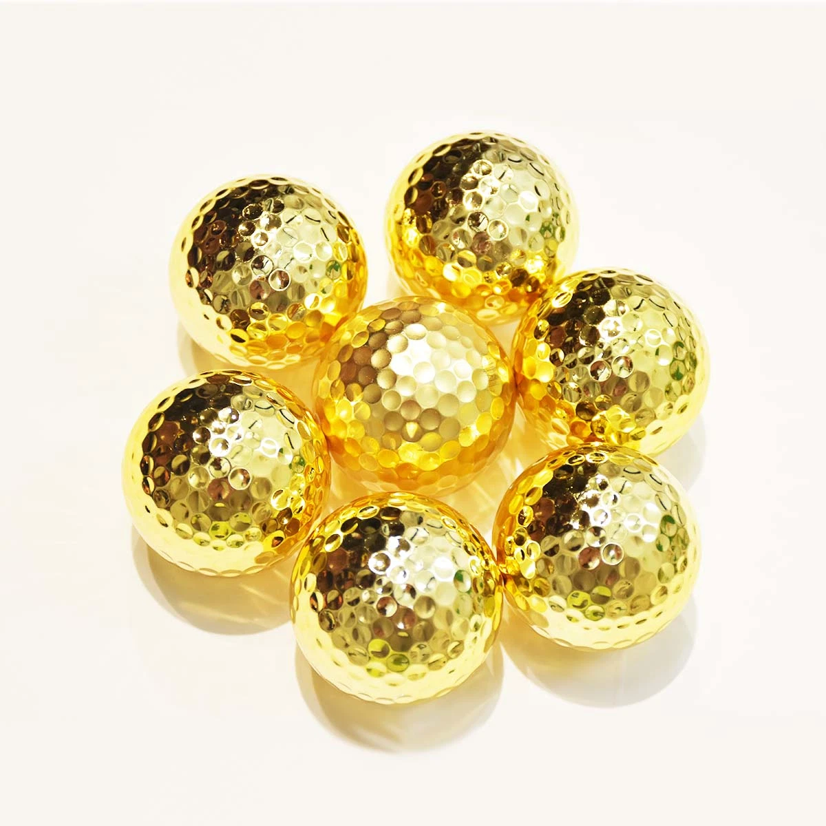 Juego de colores bolas de golf Gold Color Gift Metal Bated Golf Bola