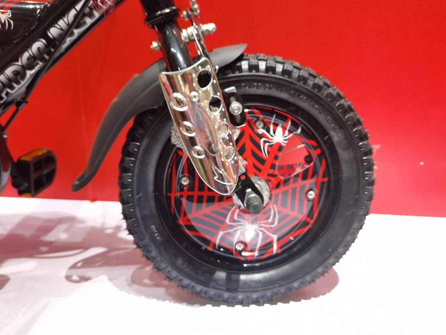Elegante y Cool bicicleta juguetes para niños con ruedas de entrenamiento para el ciclismo