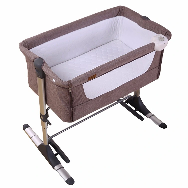 2023 OEM Newborn Adjustable Baby Cot Infant Cradle Cribs