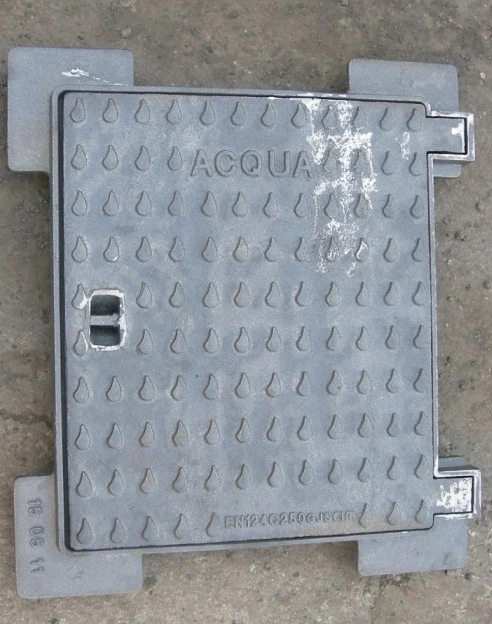 En124 B 125 Square Ductile Iron Casting Manhole Cover and Frame