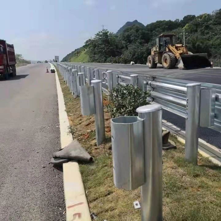 Roadway Safety W Beam Guardrail Used Round Section Steel Guardrail Post