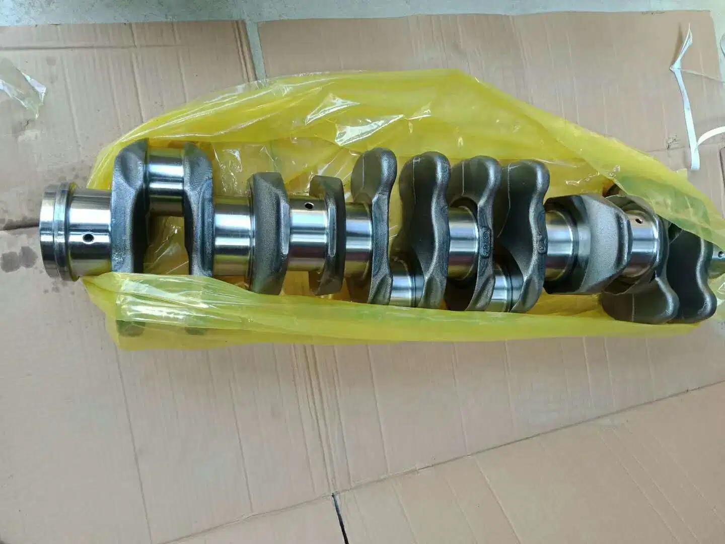 HOWO Truck Parts 61500020071 Crankshaft for Sinotruck, Weichai Engine