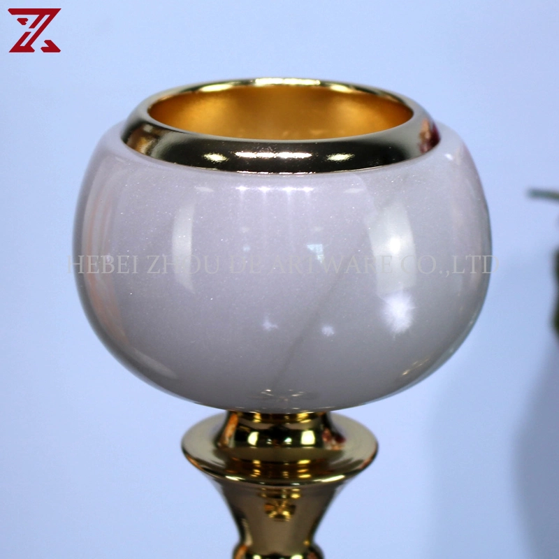 Custom Natural Jade Stone Gold Pillar Candlestick Holder Metal Tea Lights Candle Stick Holder for Events Dining Table