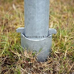 Galvanized Pole Anchor Steel Plate Spike Pointed for Square Posts