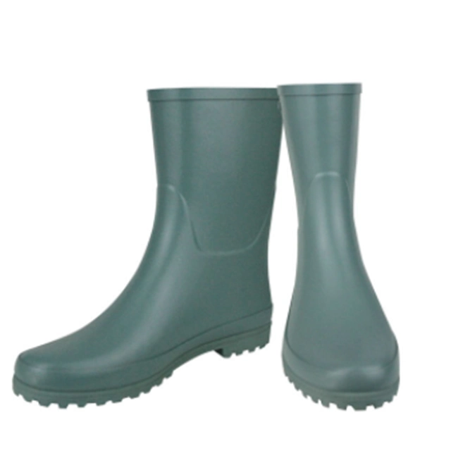 2021 Rubber Waterproof Rain Boots Ladies Natural Rubber Wellies for Women