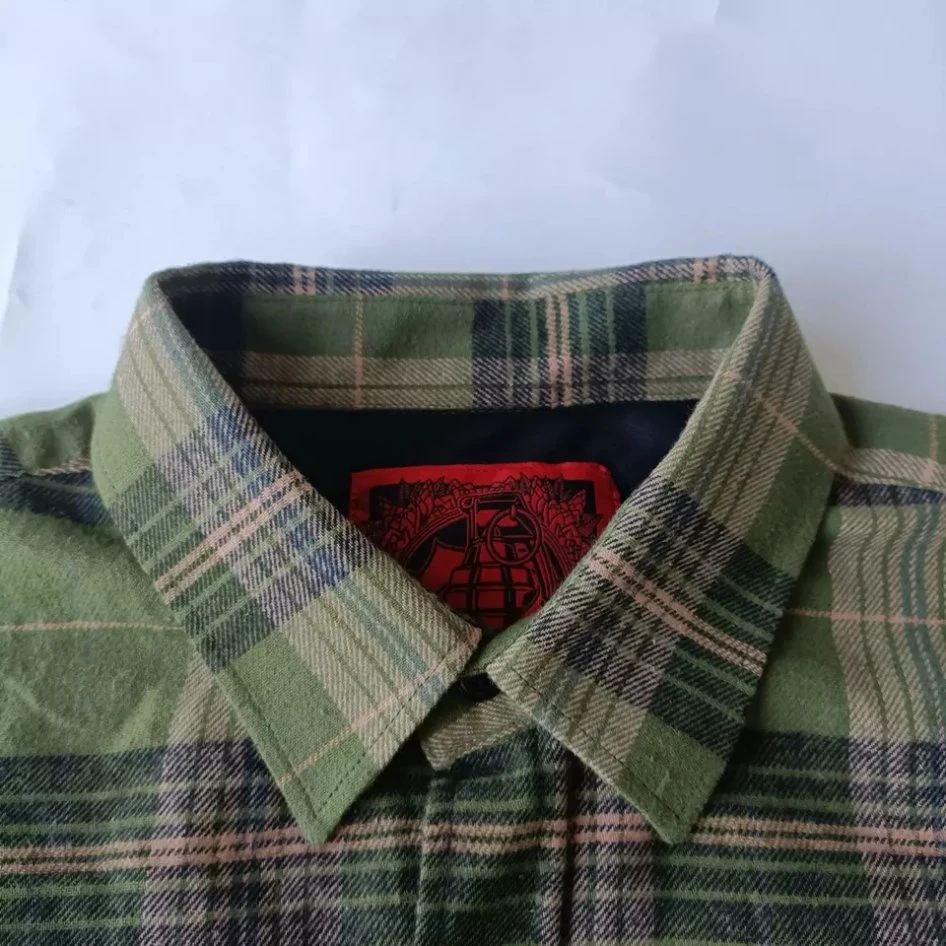 New Designer Custom Stitching Mesh Breathable Quilted Plaid with Glass Cloth Back Opening Men Flannel Shirt