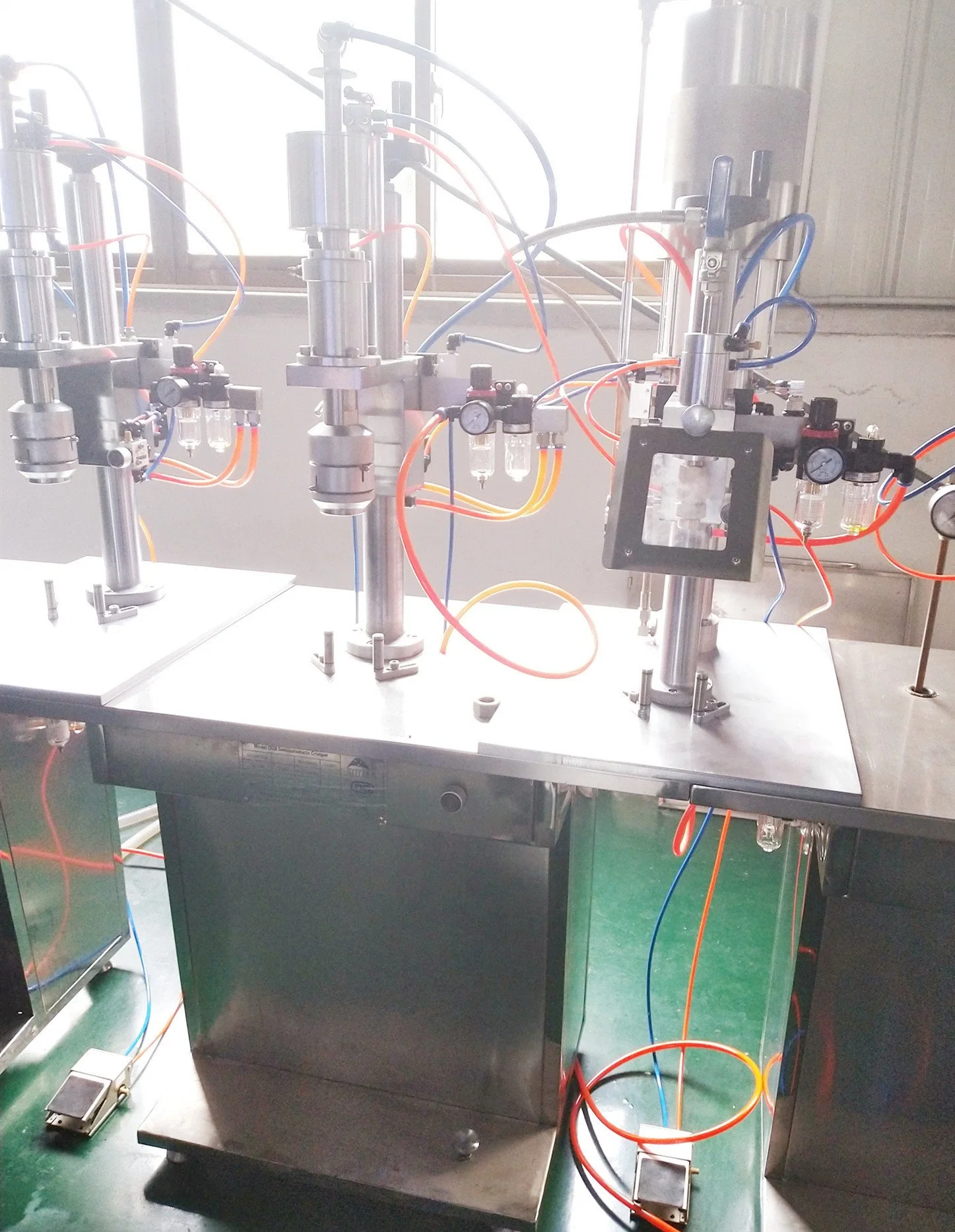 Semi Automatic Liquid Filling Crimping Gas Filling Aerosol Spray Can Filling Machine with CE