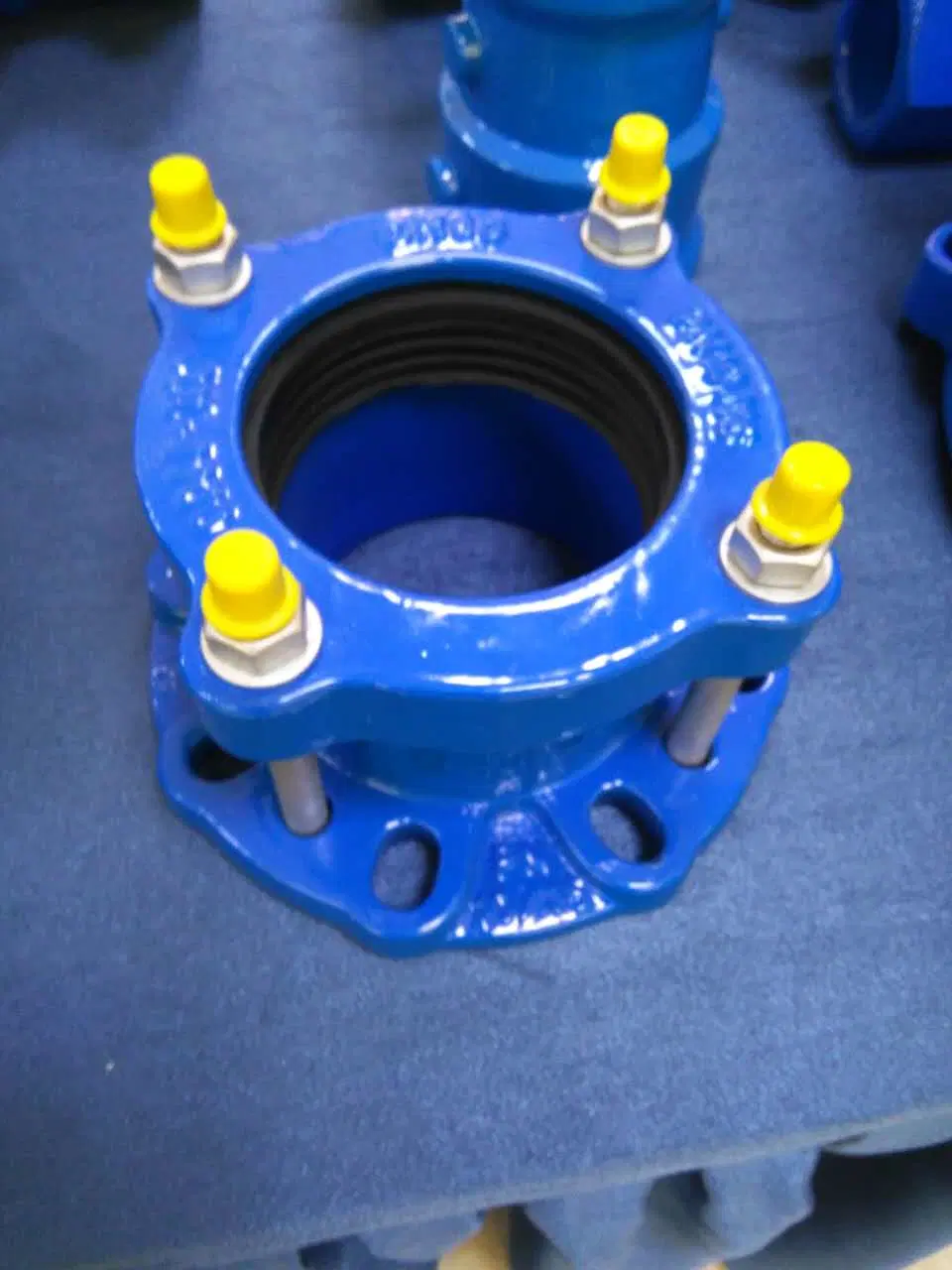 Ductile Iron Flexible Universal Pipe Coupling for Pipes