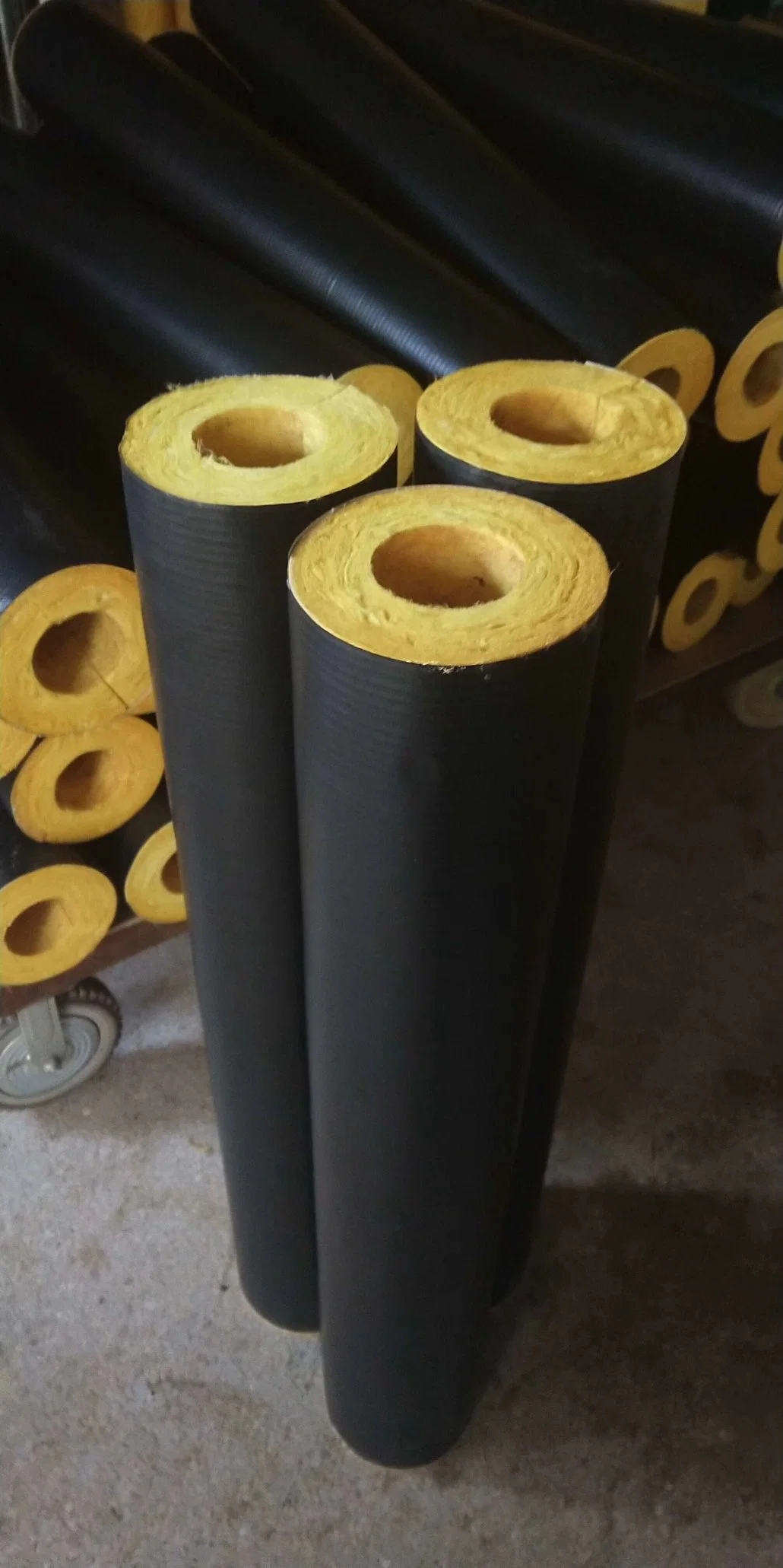 Los materiales de aislamiento térmico en China tubo Tubo de lana de vidrio Glasswool