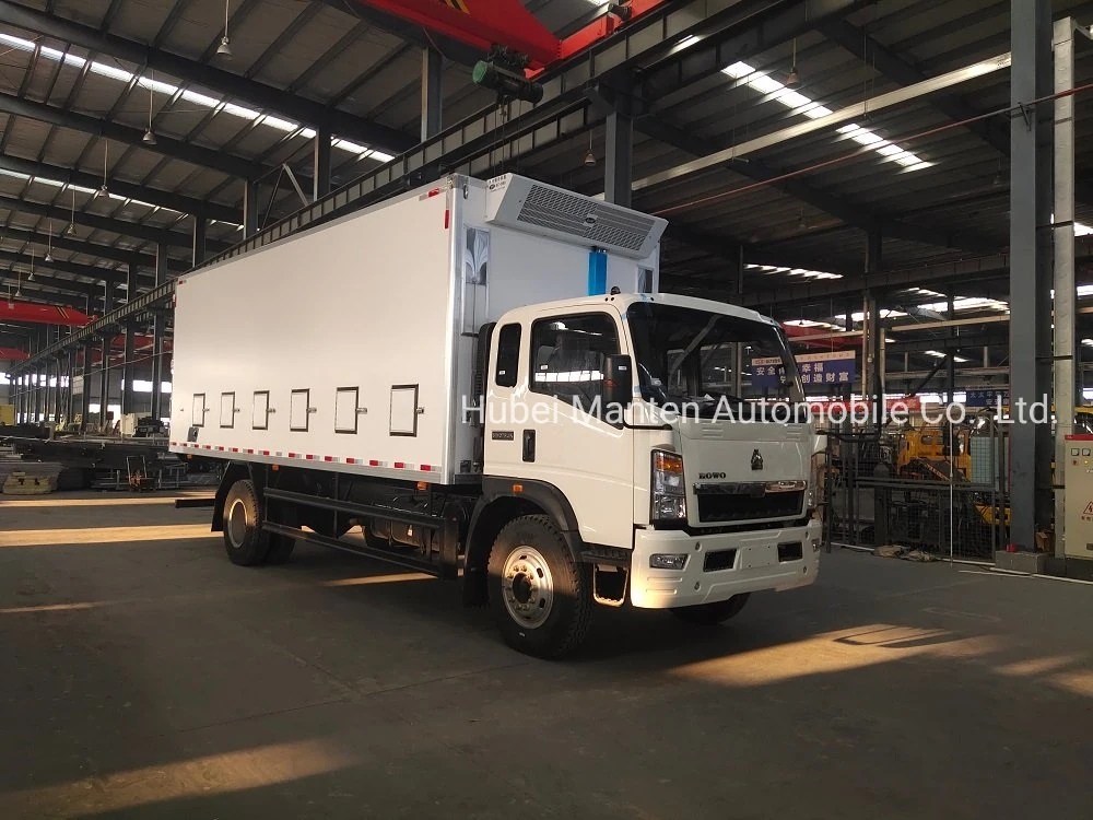 Sinotruk HOWO Aluminum Alloy Alive Chick Poultry Truck Living Chick Loading Truck with 10000PCS