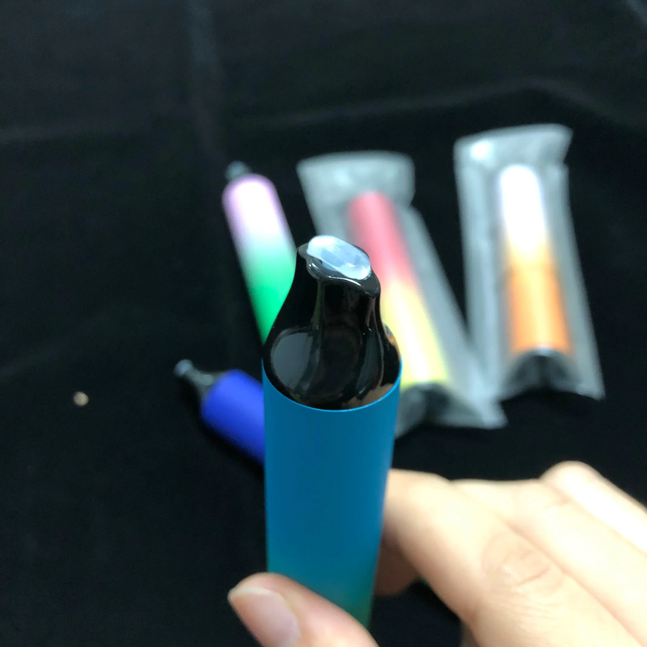 Custom Your Own Flavors 1200 Puffs Disposable/Chargeable Vape Pen with Nic Salt E Liquid