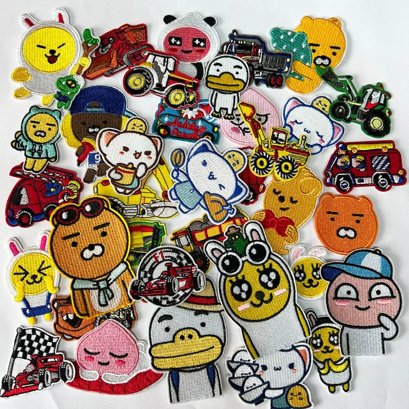 Custom 3D Cartoon Logo Woven Embroidered Embroidery Patch with 3m Sticker Backing