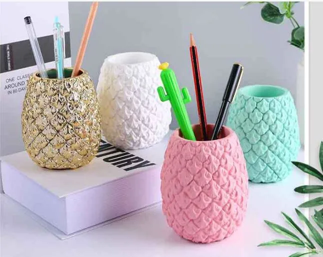 Colorful Resin Pineapple Shape Pen Holder Makeup Brush Cup Holder Pen Holder for Office