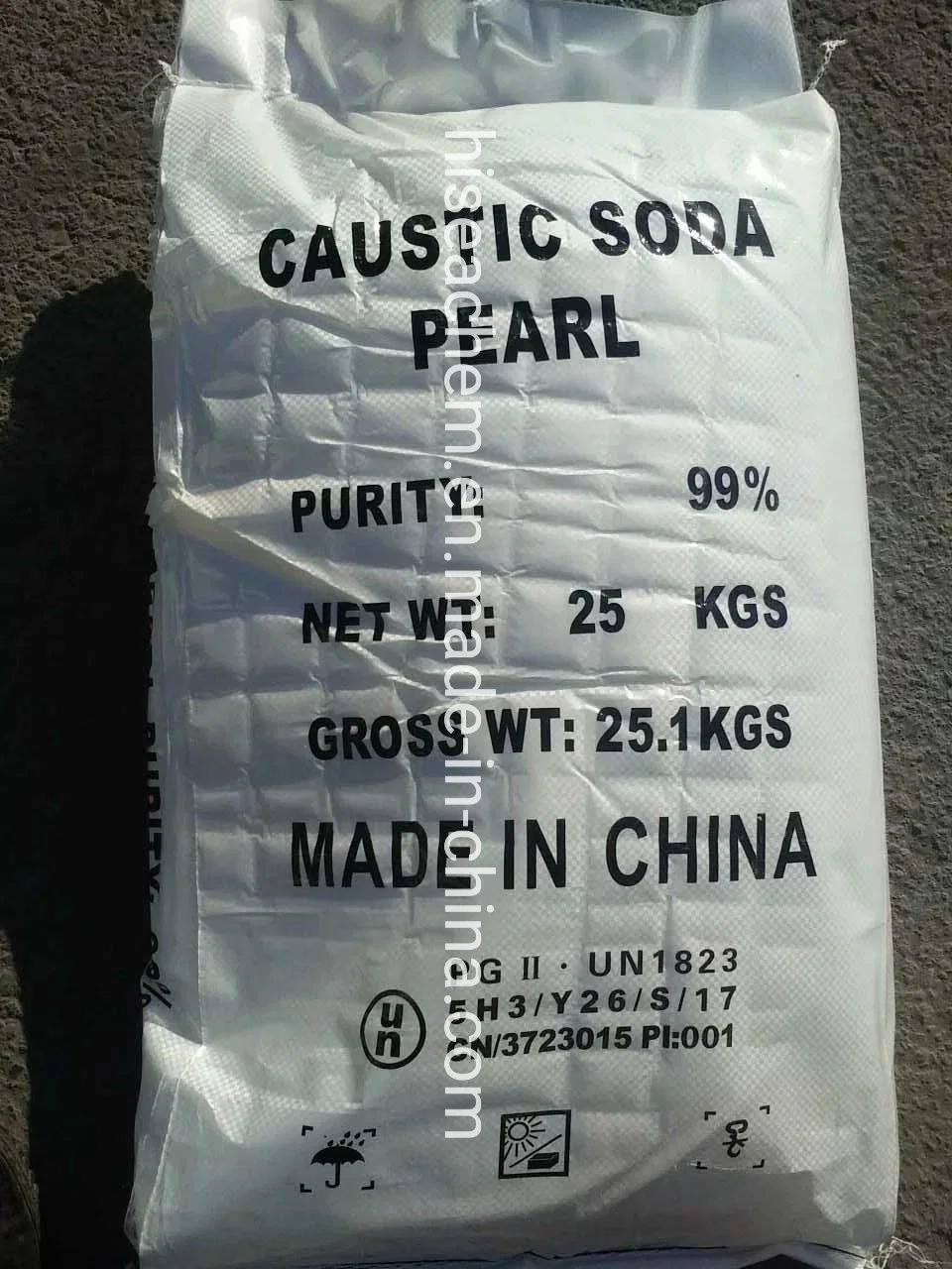 Haute Qualité des perles de soude caustique (NAOH) 99%Min