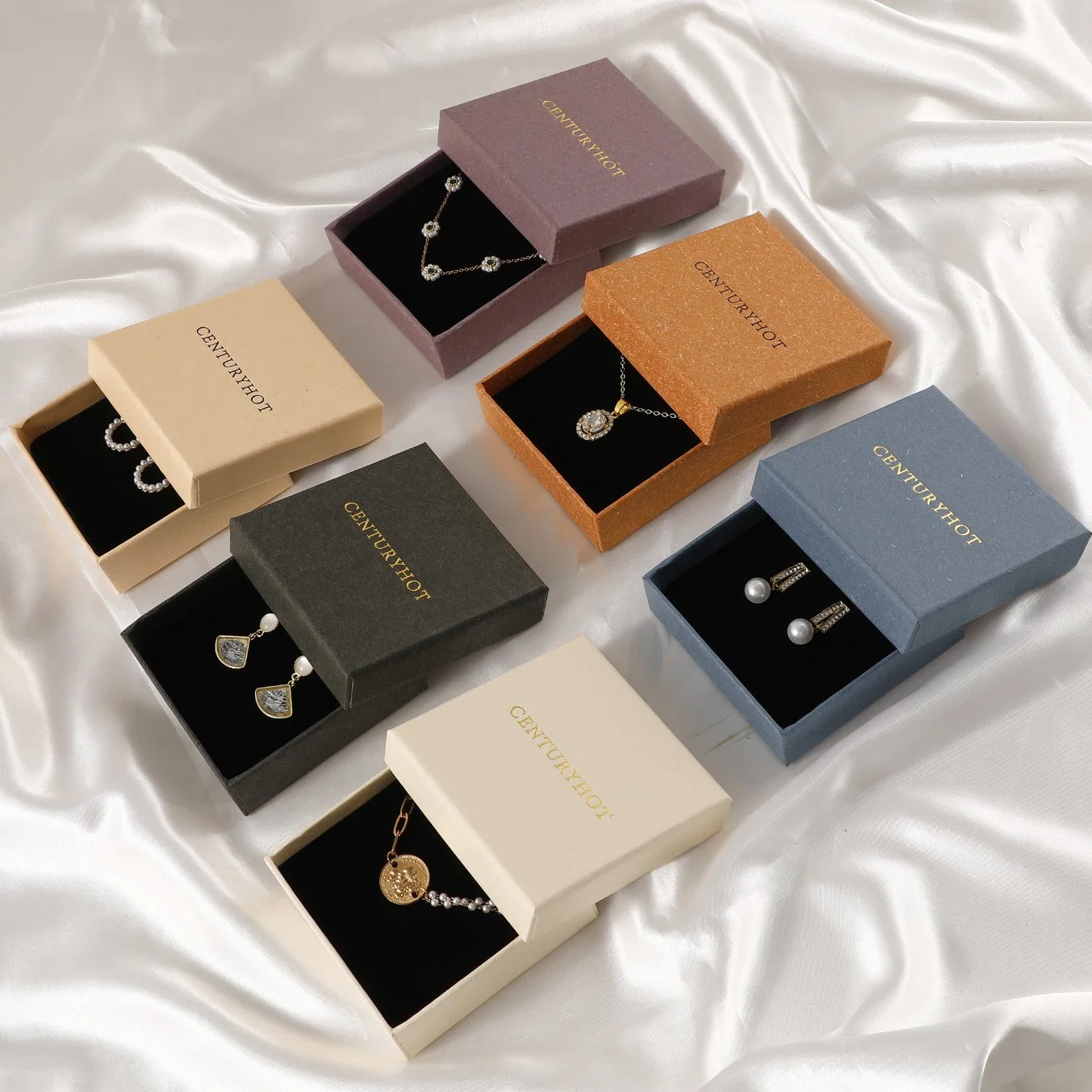 Low MOQ Customized Personalized Logo Ring Box Gift Box Paper Box Multi-Color Necklace Box Bracelet Box Jewelry Box with Sponge Pad Chic Small Jewelry Storage Bo