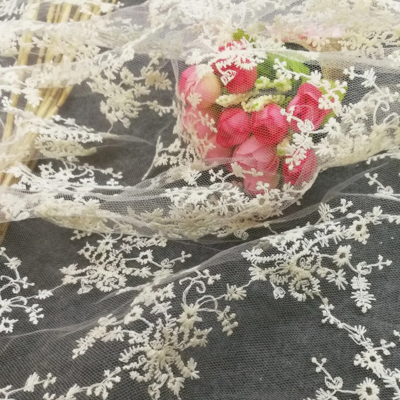 Tecido de malha de algodão solúvel em água malha de tecido bordado tridimensional Flor Hollow trigo Flower Underwear Jóias artesanais tecido de bricolage
