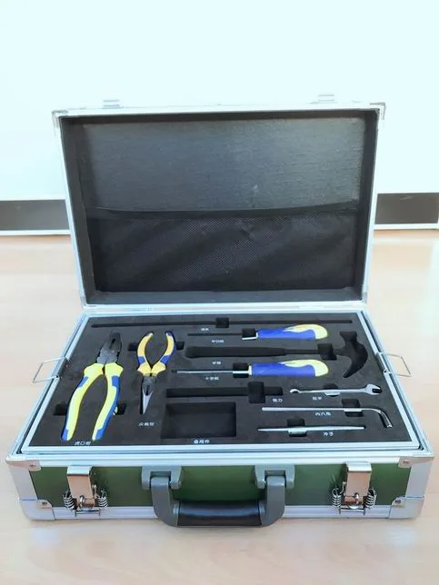 Military Aluminum Alloy Toolbox with Movable Pallets and Double Model (KeLi-Tool-5100)