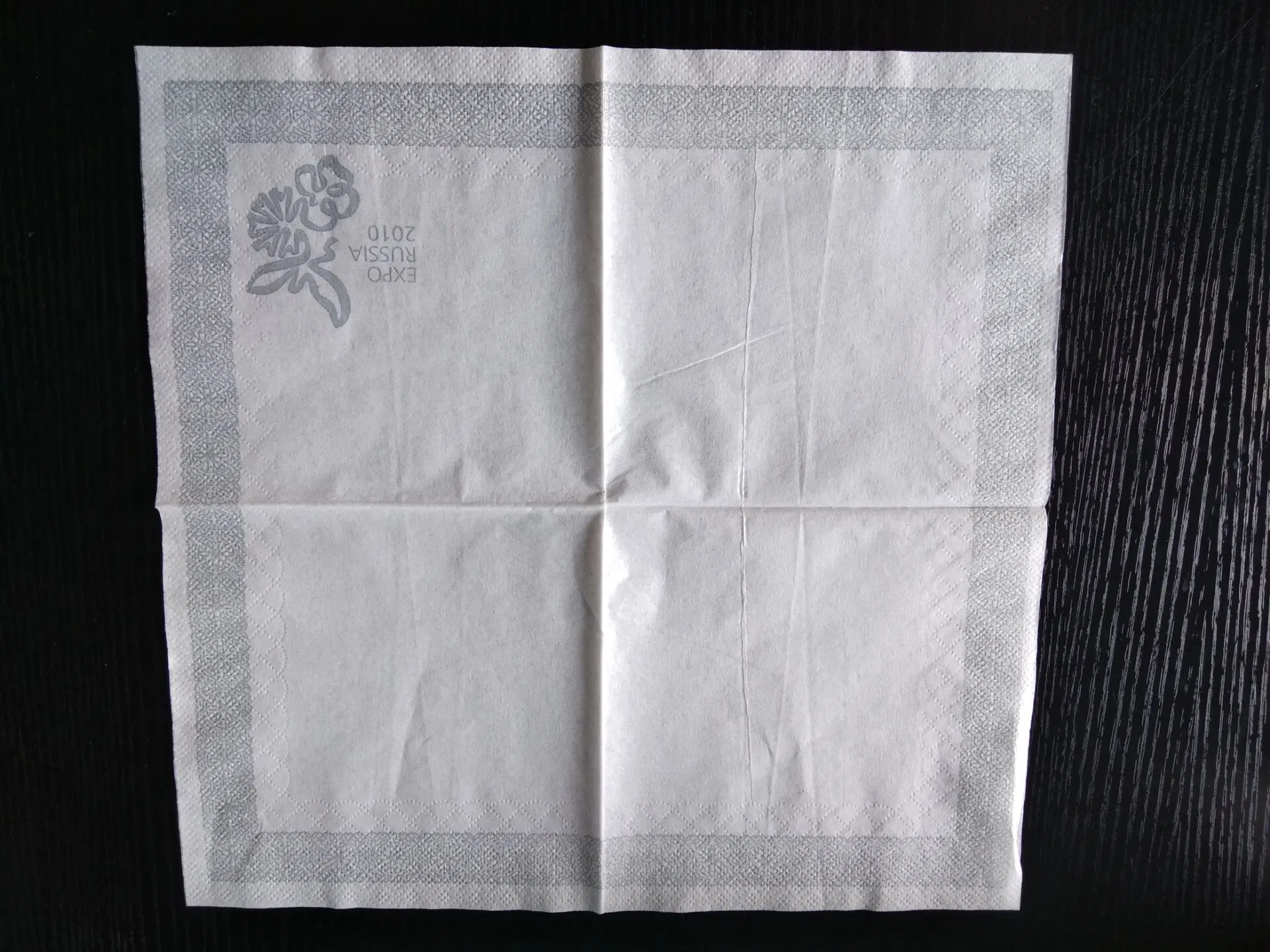 Custom 2ply 3ply Tissue Serviettes Thick Dinner Paper Napkin with Logo