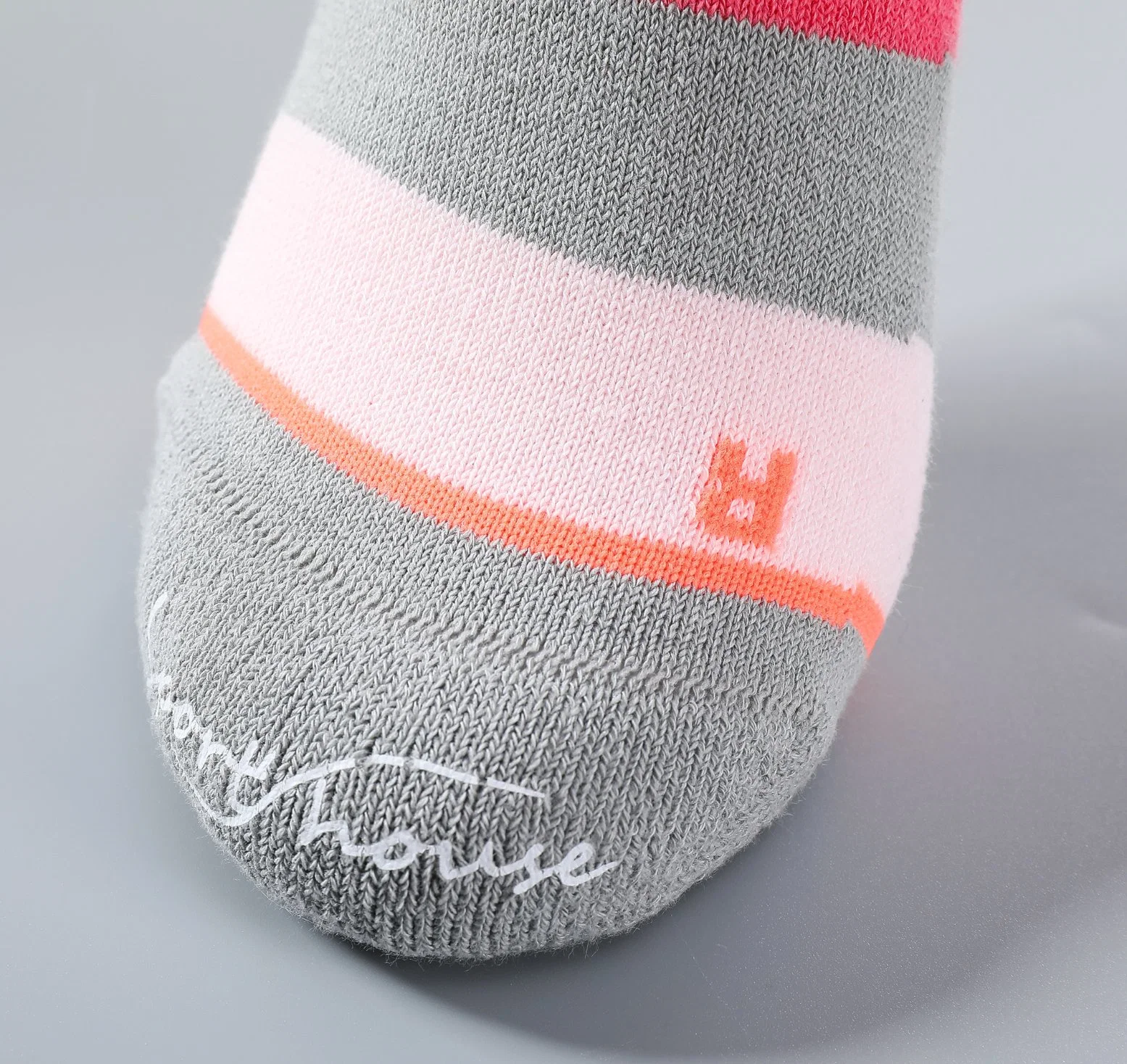 Custom Fun Design Nylon Cotton Sports Socks for Women Sporty Use