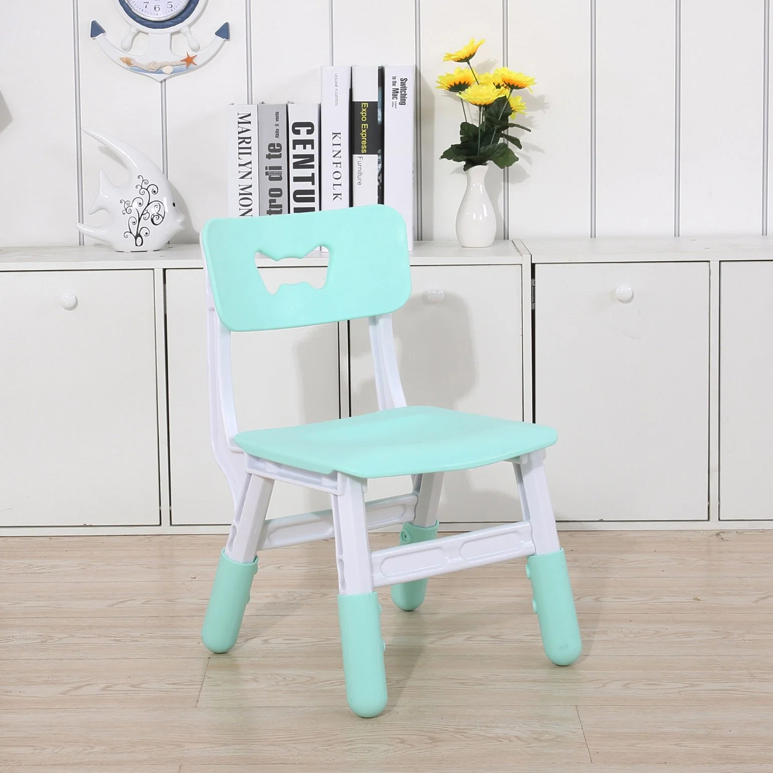 Nordic Children Furniture Baby Feeding Table Plastic Low Dining Tables and Chair Set Kindergarten Kids Study Table with Chair