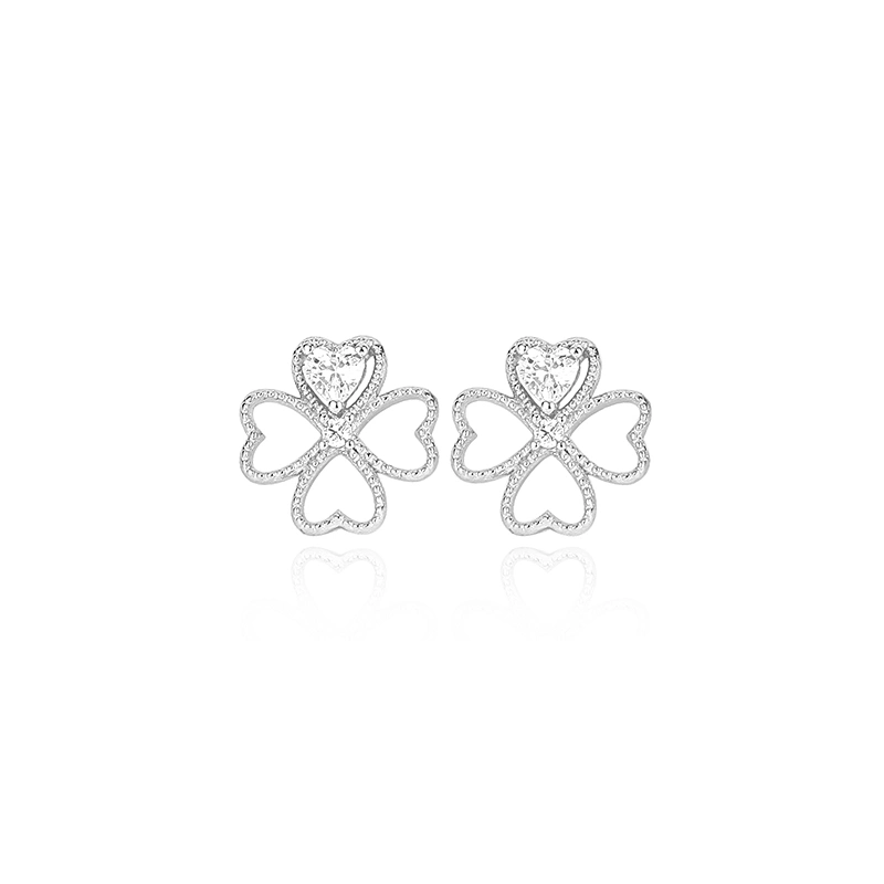 Luxury 925 Sterling Silver Four Leaf Clover Heart-Shaped Cute Female Earrings