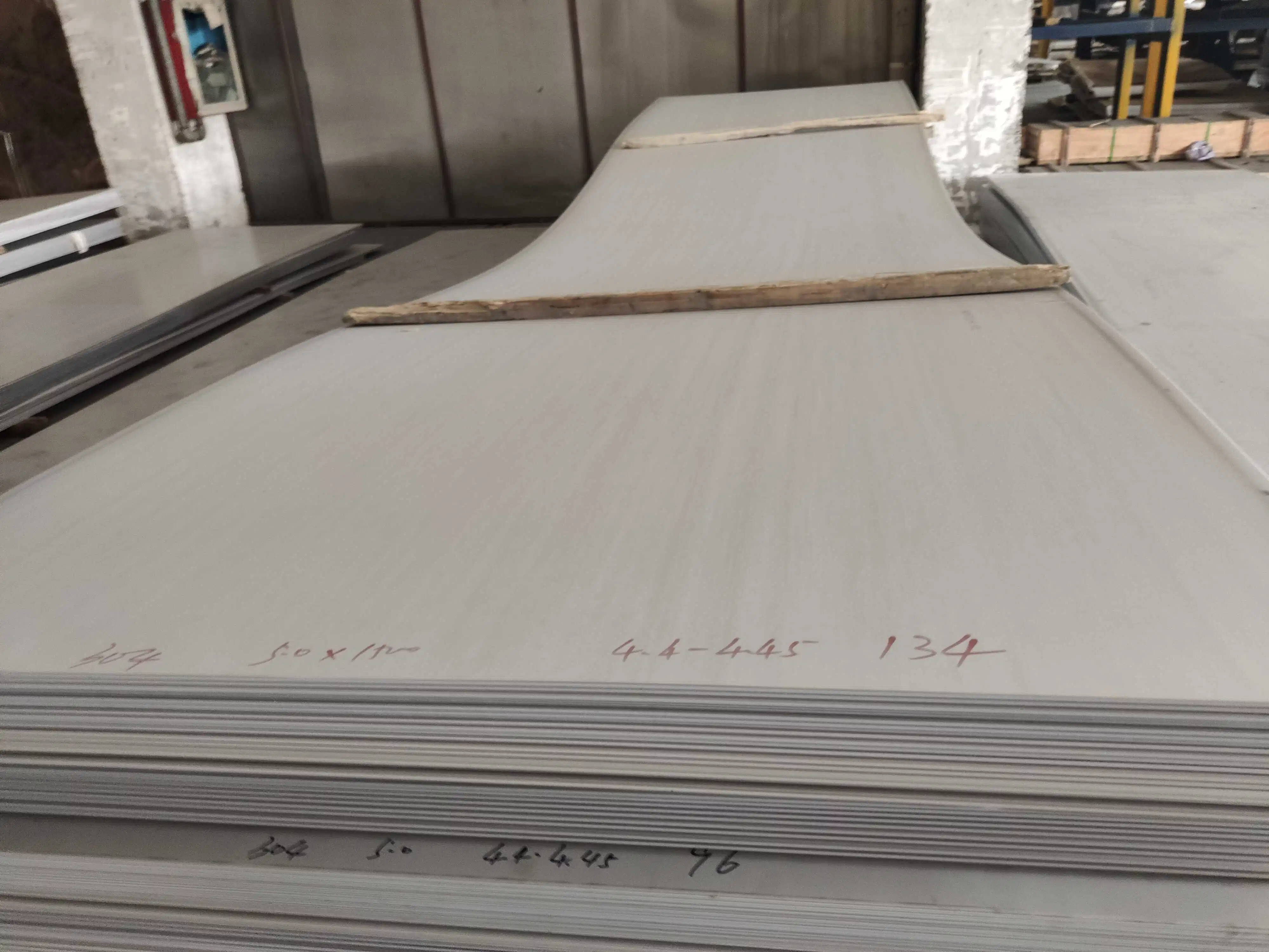 Thin Cold Rolled Ss201 304 304L 310 316 316L Stainless Steel Plate