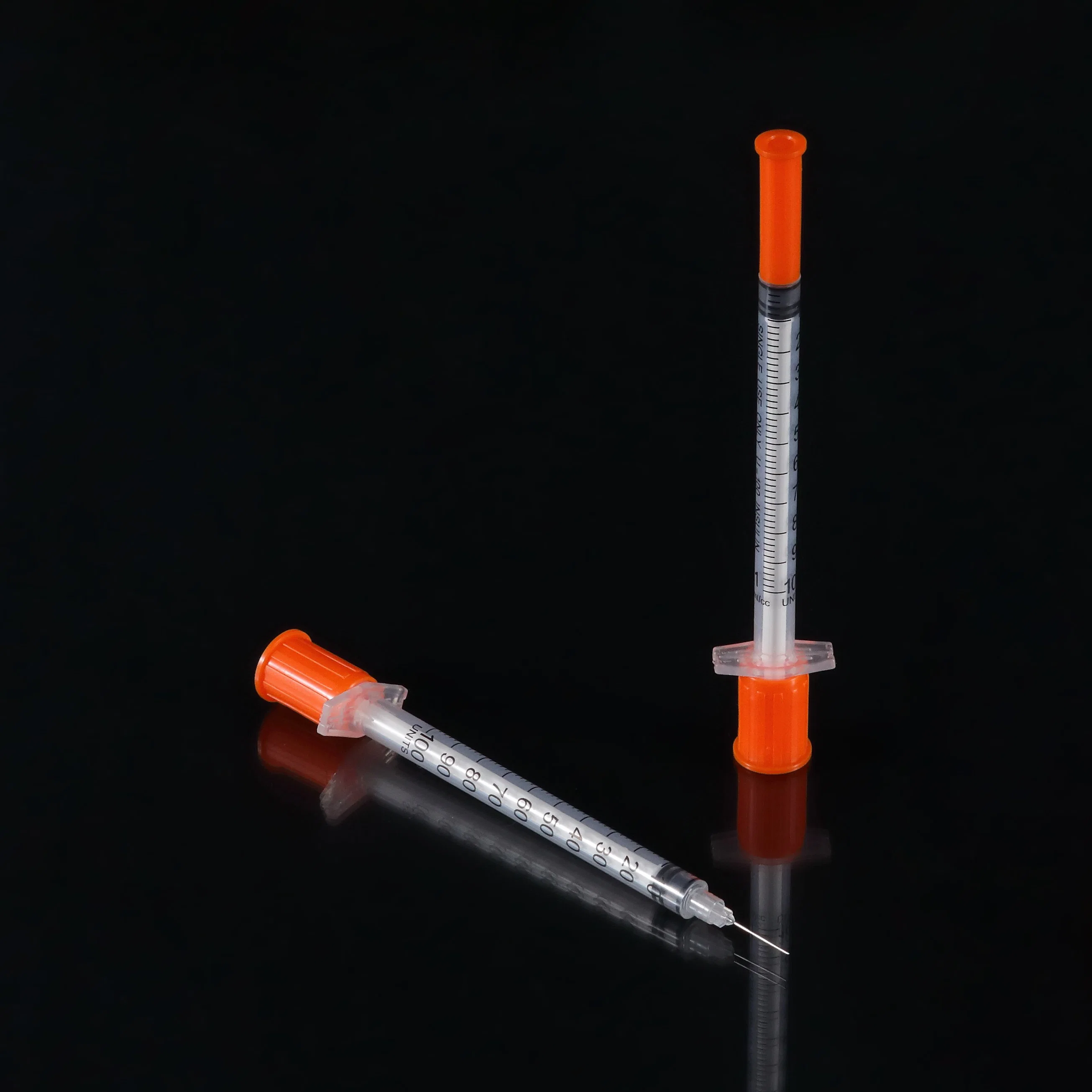 China Wholesale/Supplier 0.5ml, 1ml Disposable Medical Products Insulin Syringe with Fixed Needle or Detached Needle