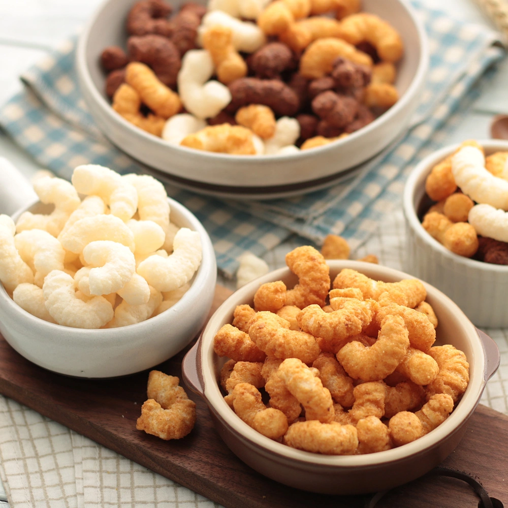 Bocados hinchados máquina de Extruir Alimentos Crispy Corn Puffs Chips Haga línea de procesamiento de equipos de barra de cereales