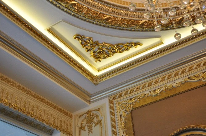 Decorative Cornice Gold Crown Moulding for Interior Decoration