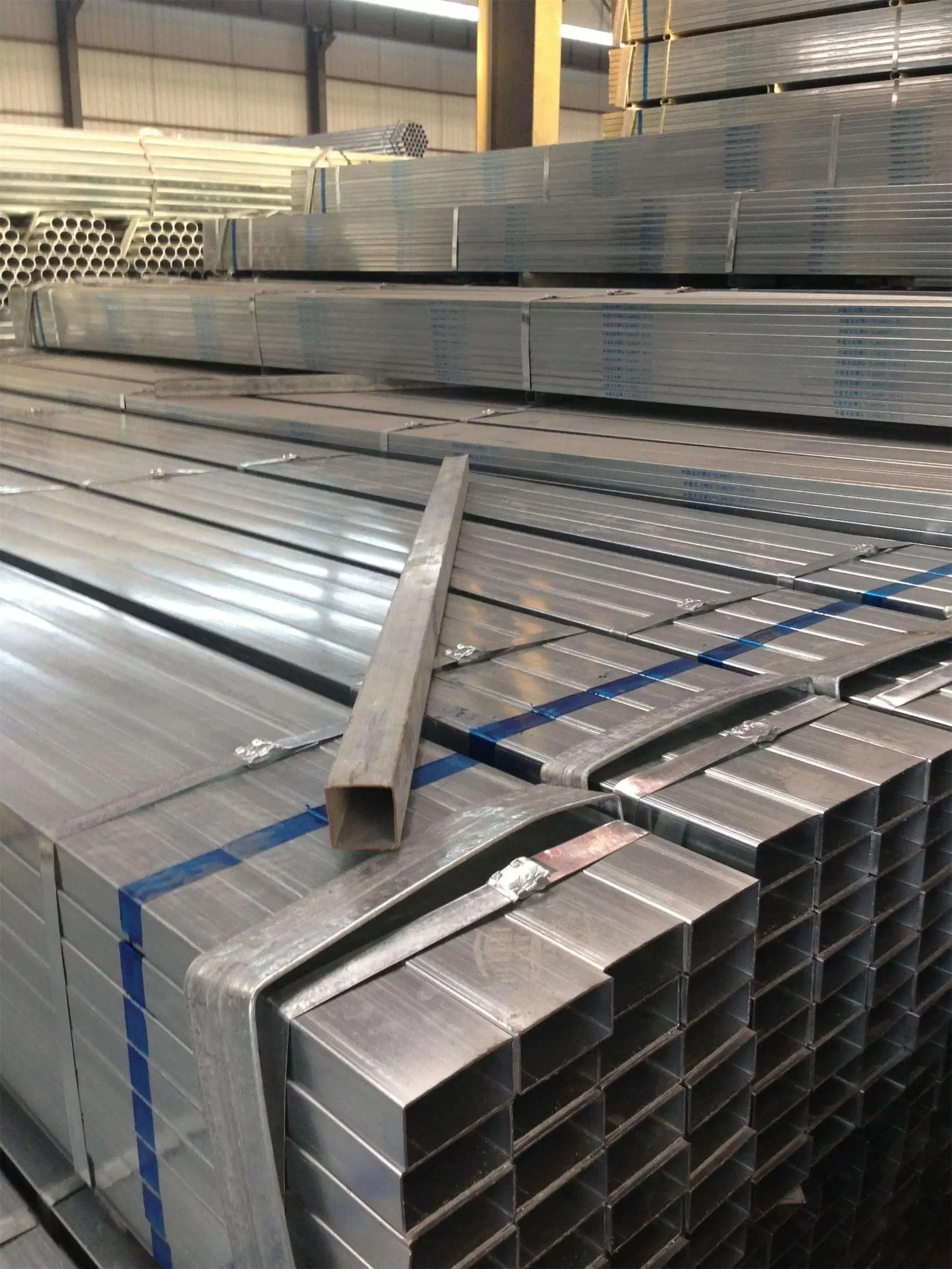 Schedule 40 ASTM A53 3 Inch 16gauge Iron Round Square Gi Tube Manufacturers Hot Dipped Pre Galvanized Steel Pipe