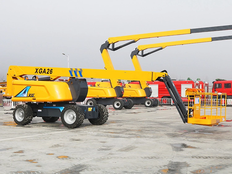 China 24m Telescopic Mobile Boom Lift Xgs24 and Spare Parts