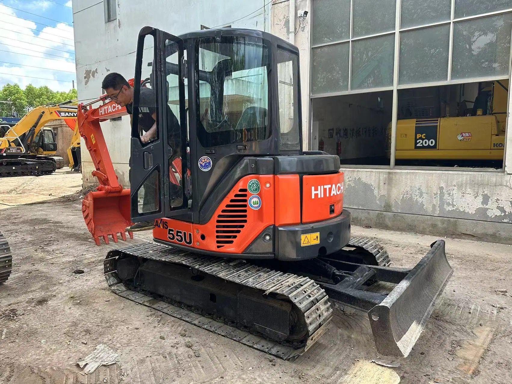 2020 Year Used Original Hitachi Zx50 Mini Excavator for Sale / Hitachi Zx50 Zx60 Zx70 Zx80 Zx120 Zx210 Zx160 Stock for Sale