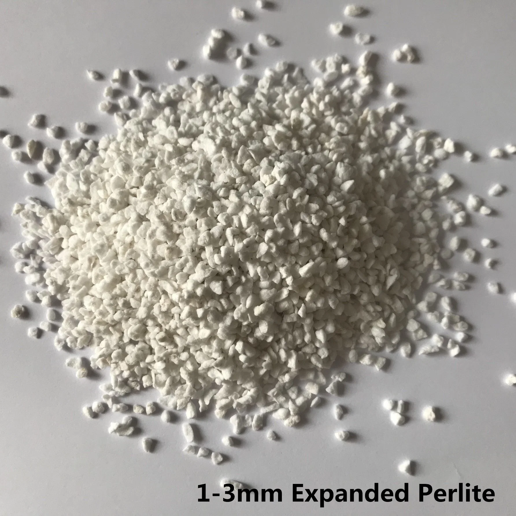 Expanded Horticulture Perlite for Greenhouse Hydroponic Plants